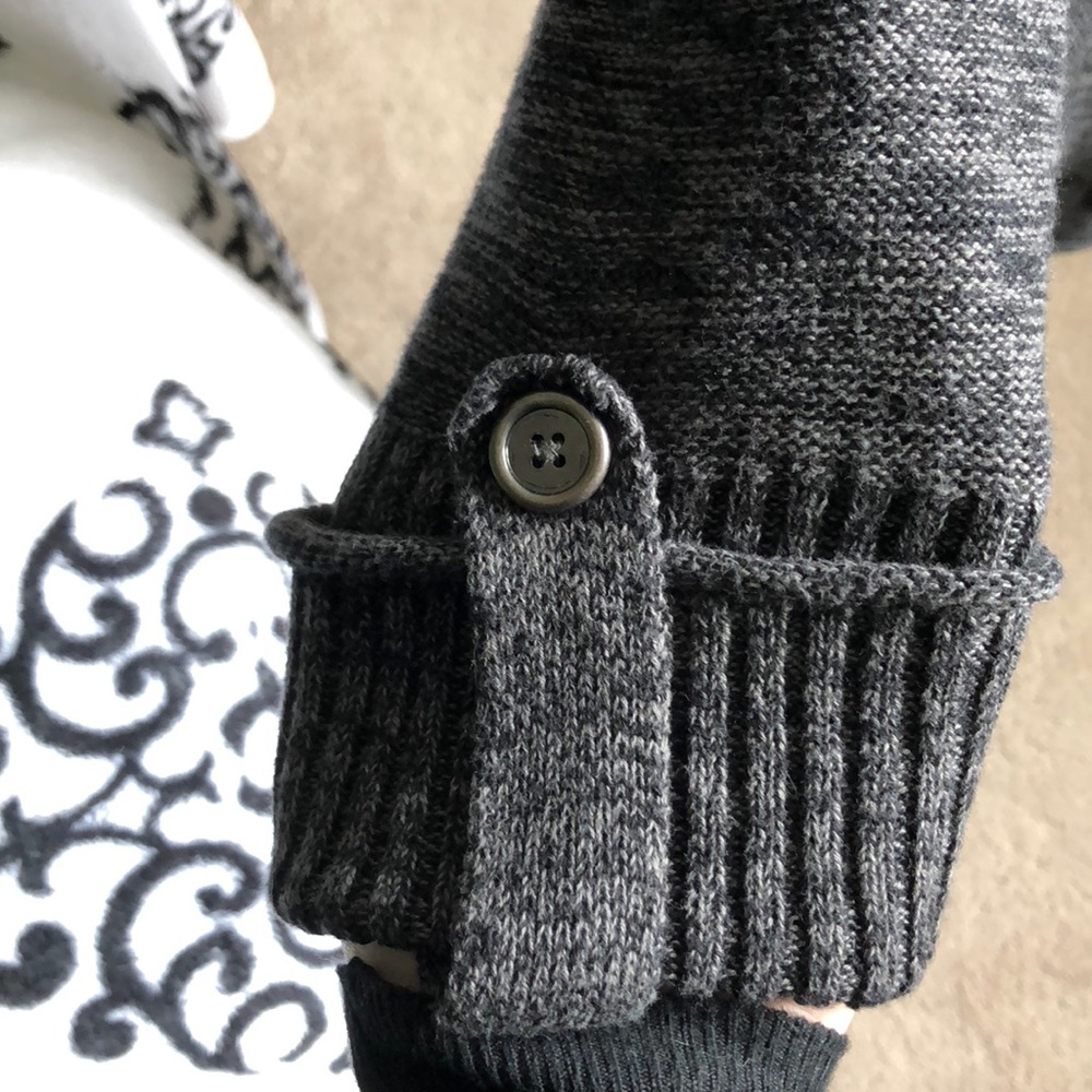 Roxy Sweater - Picture 4 of 5